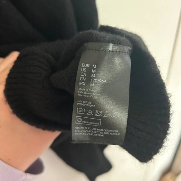 Black H&M Puffed Sleeve Jumper - Picture 3 of 4